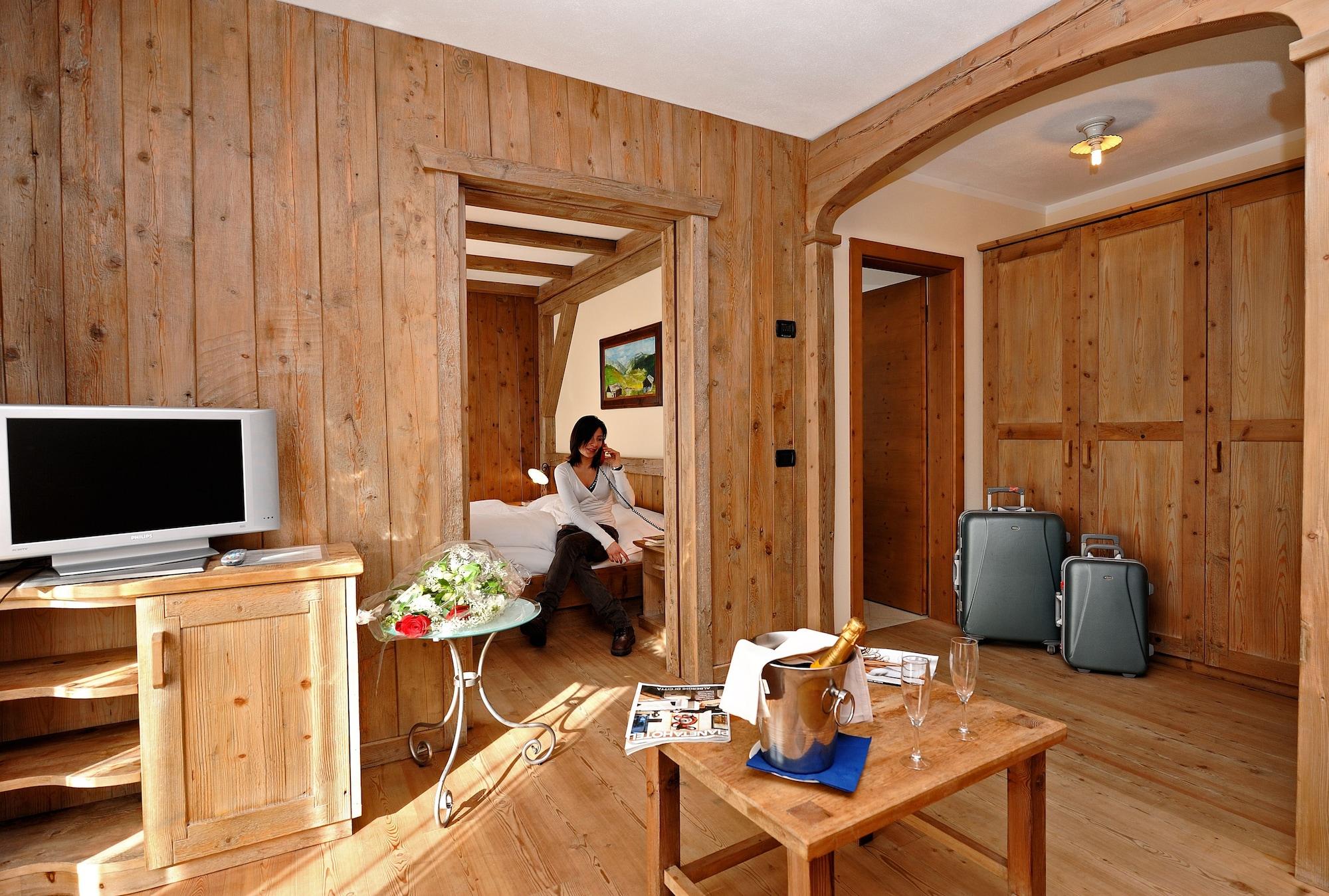 Hotel Touring Λιβίνιο Εξωτερικό φωτογραφία