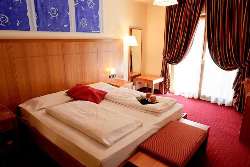 Hotel Touring Λιβίνιο Εξωτερικό φωτογραφία