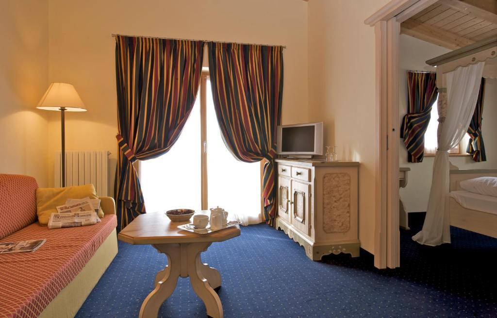 Hotel Touring Λιβίνιο Δωμάτιο φωτογραφία